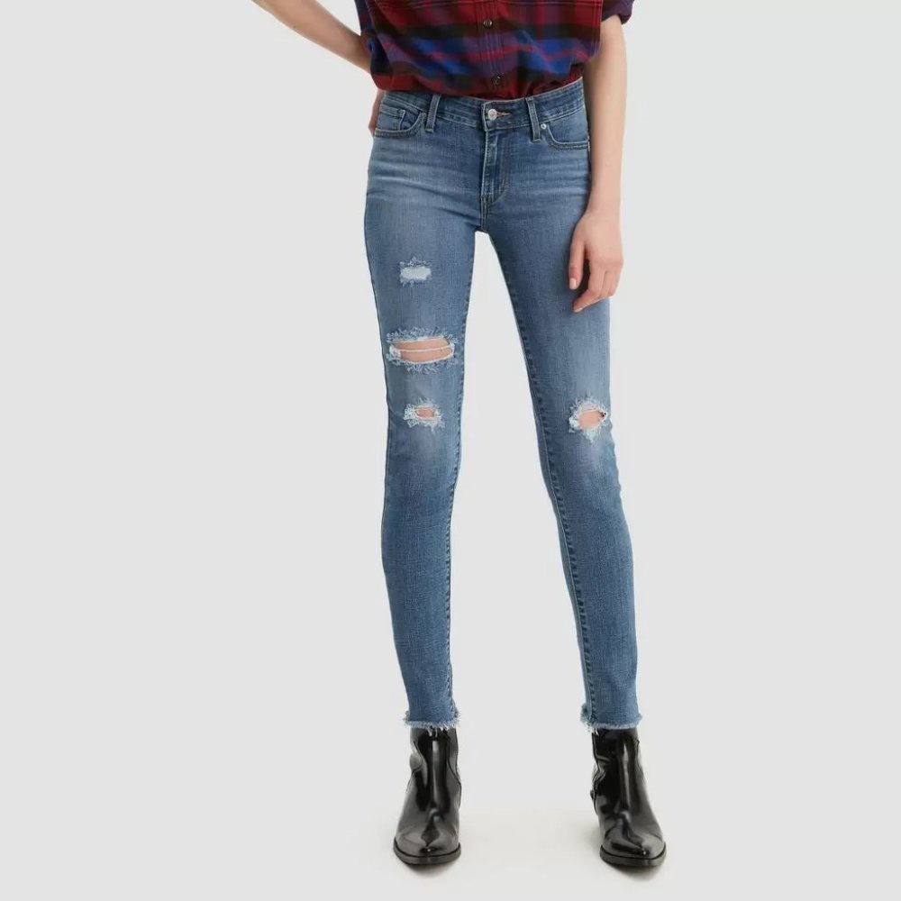 Levi's Womens Mid Rise 711 Skinny Fit Jean, 32  Blue